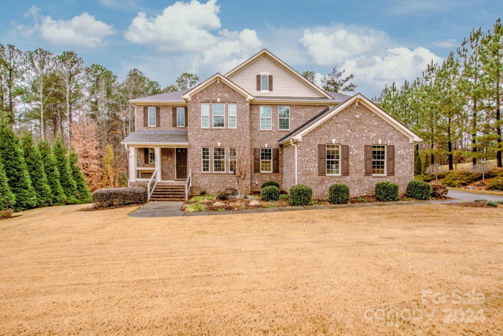 153 Leaning Tower Dr Mooresville, NC 28117