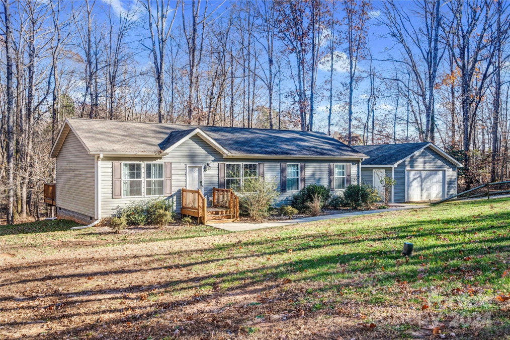 357 Stillwater Rd Troutman, NC 28166