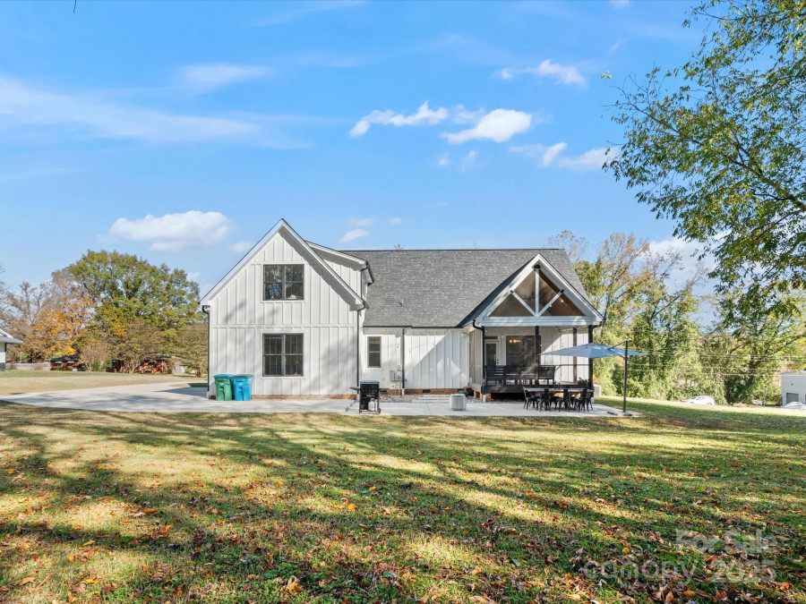 111 Alberta Ave Belmont, NC 28012