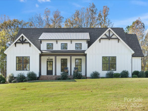 111 Alberta Ave Belmont, NC 28012