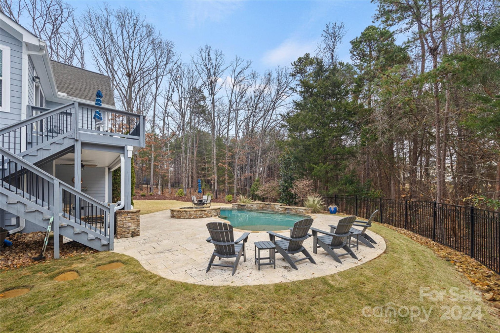 962 Castlewatch Dr Fort Mill, SC 29708