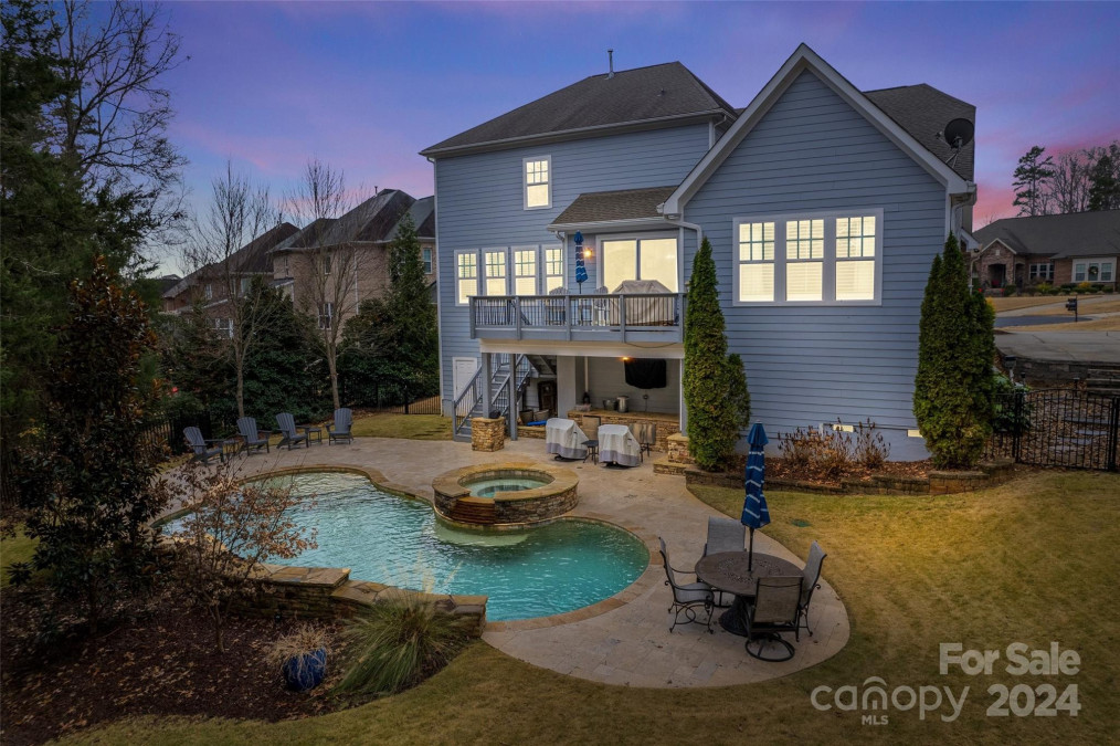 962 Castlewatch Dr Fort Mill, SC 29708