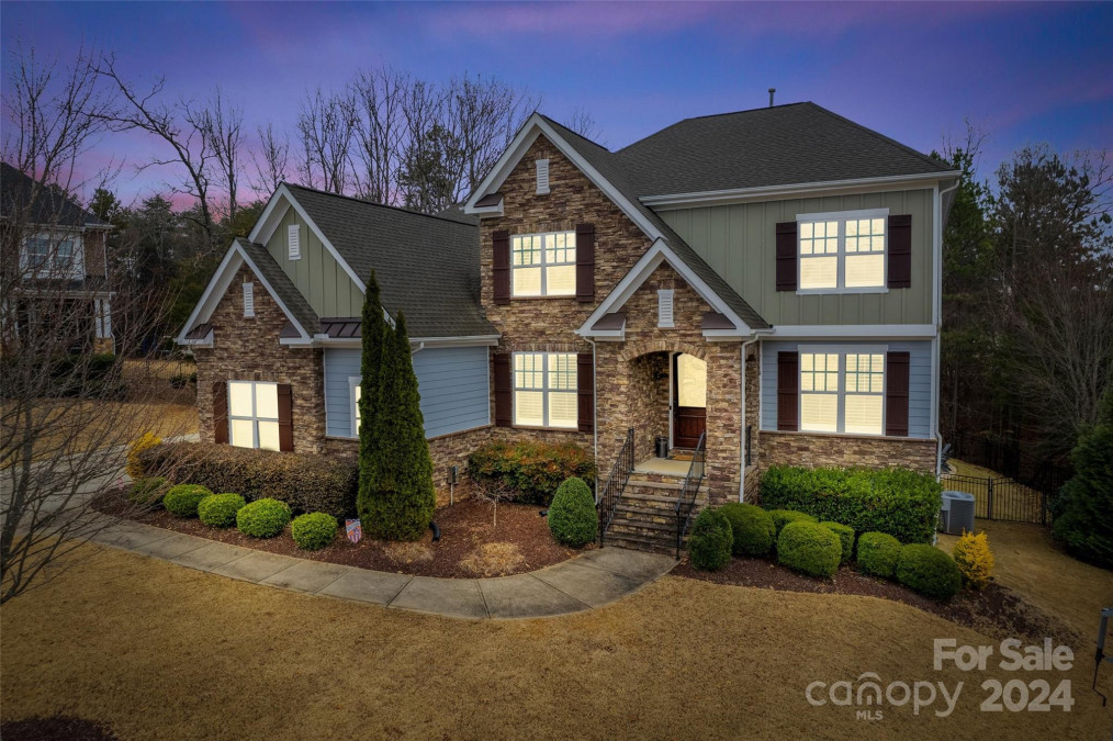 962 Castlewatch Dr Fort Mill, SC 29708