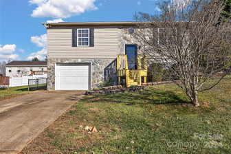 58 Serenity Ln Hickory, NC 28601