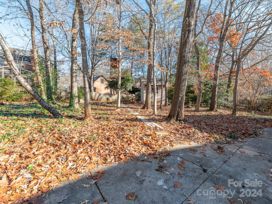 6833 Charette Ct Charlotte, NC 28215