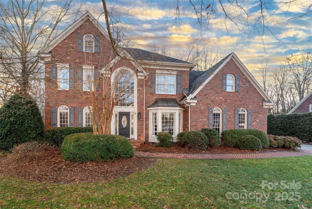 13101 Whisper Creek Dr Charlotte, NC 28277