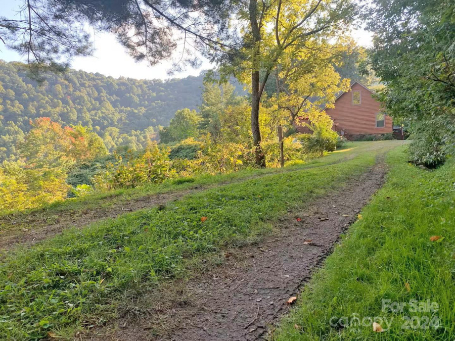 1351 Caldwell Mountain Rd Hot Springs, NC 28743