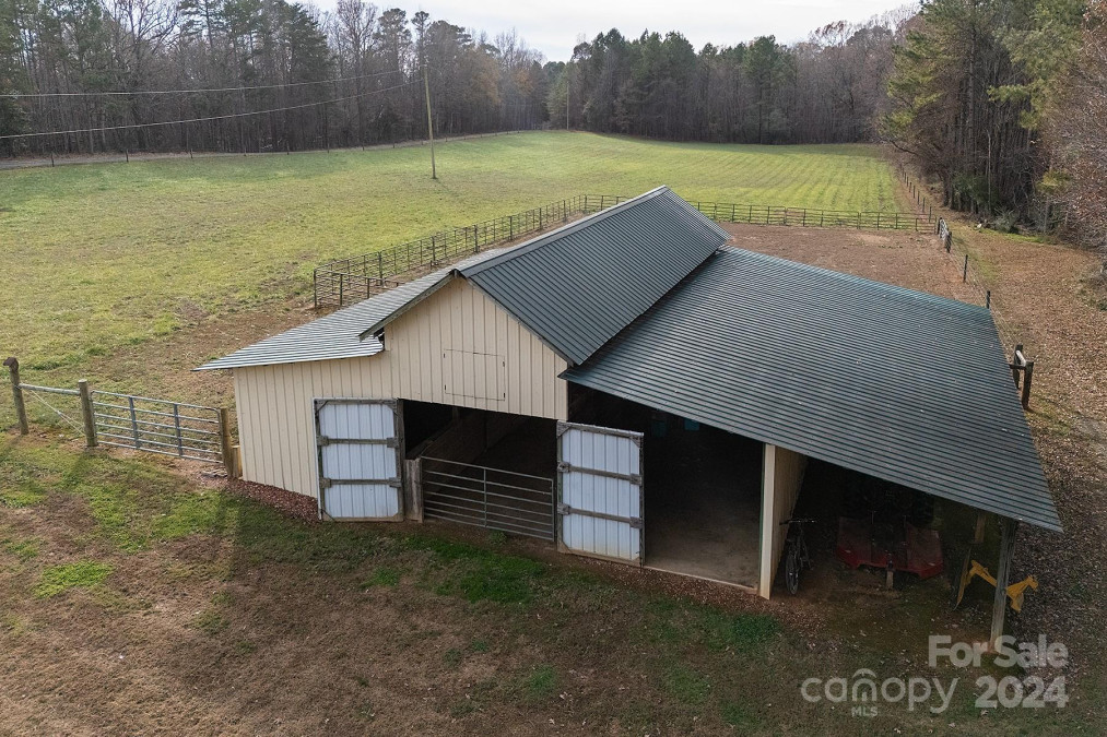 7812 Hwy 742 Hw Marshville, NC 28103