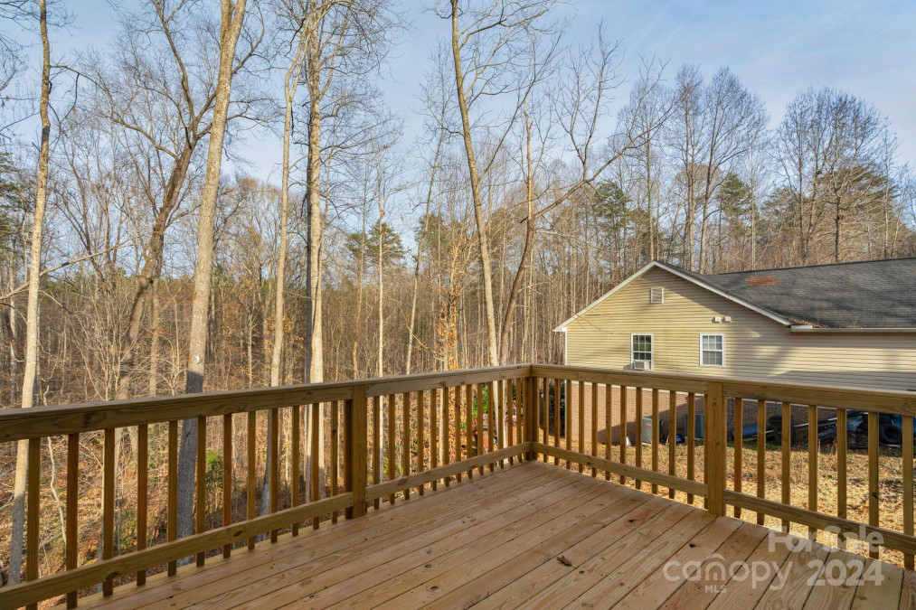 3433 Leaning Pine Dr Lincolnton, NC 28092