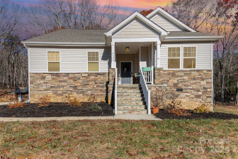 5120 Kings Pinnacle Dr Kings Mountain, NC 28086