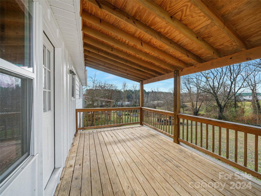 47 Shannon Dr Asheville, NC 28803