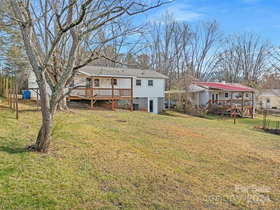 47 Shannon Dr Asheville, NC 28803