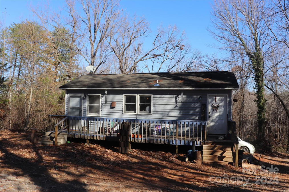 96 Jackson Extension Tryon, NC 28782