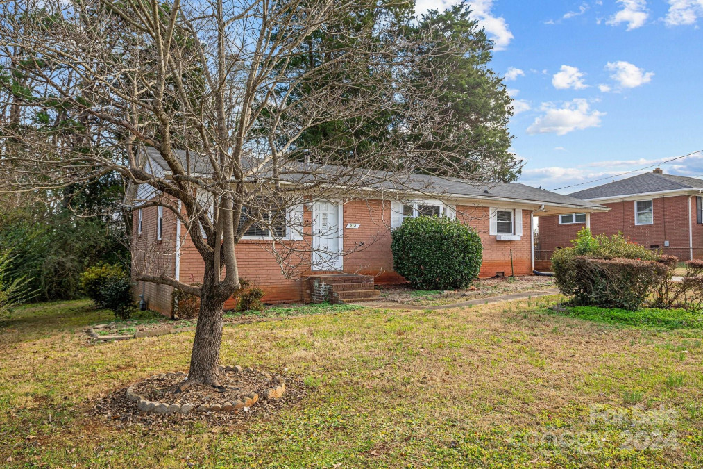 314 Moore Dr Lexington, NC 27292