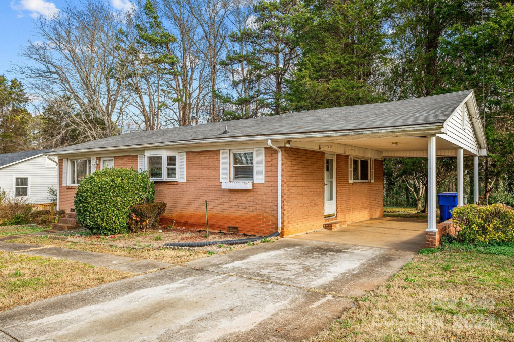 314 Moore Dr Lexington, NC 27292