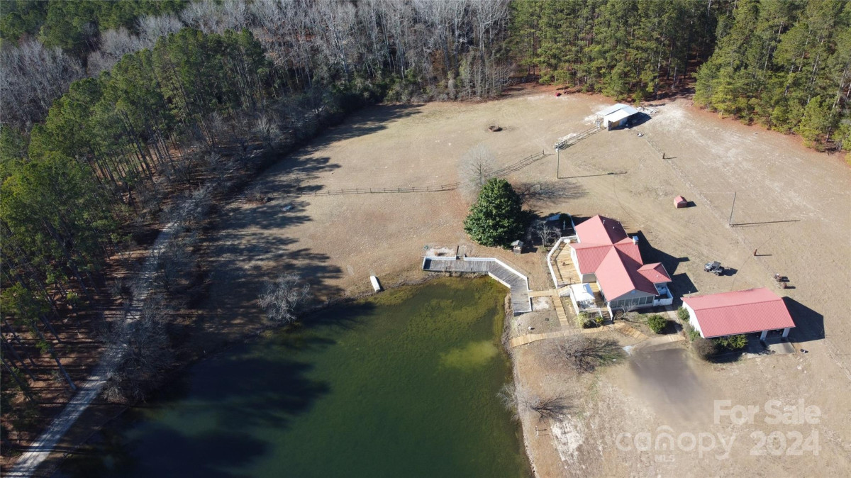 4243 Steen Rd Mt Croghan, SC 29727