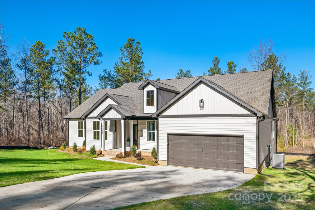 5147 Star Magnolia Rd Clover, SC 29710