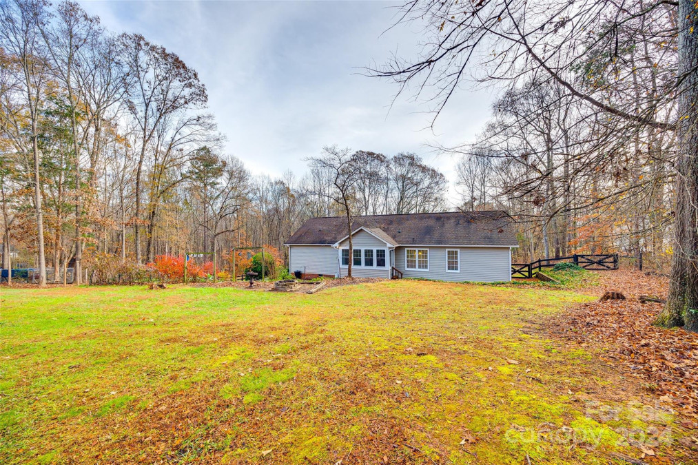 2965 Cobby Creek Ct Clover, SC 29710