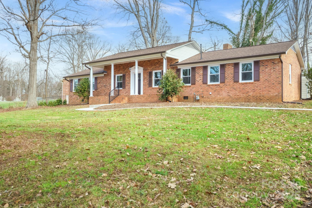 1254 Huckleberry Dr Lincolnton, NC 28092