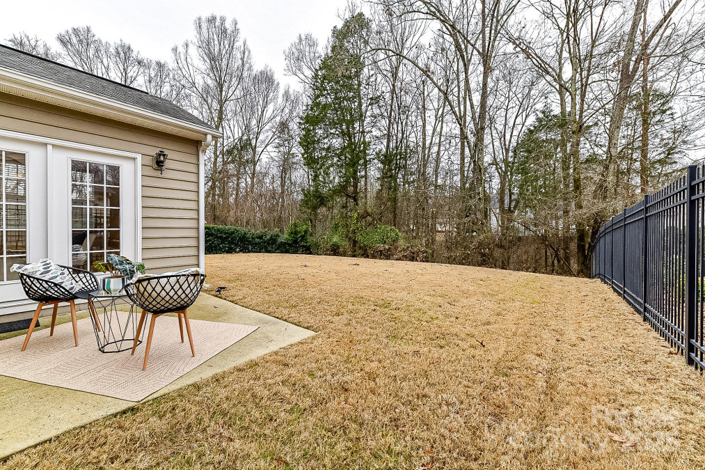 14331 Lyon Hill Ln Huntersville, NC 28078