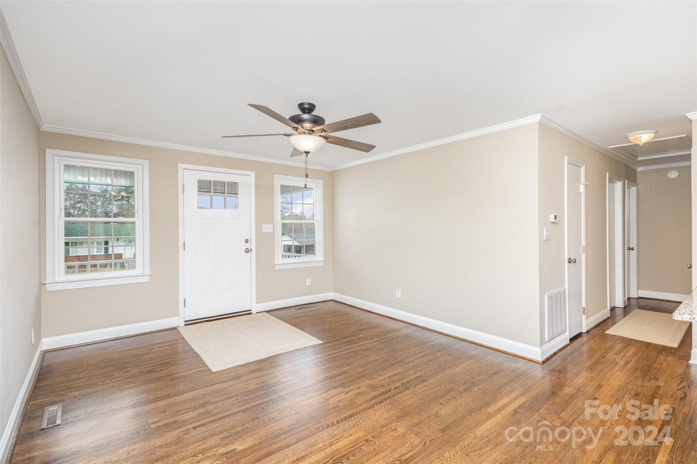 303 Villa St Kannapolis, NC 28083