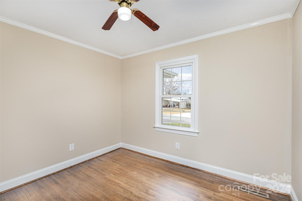 303 Villa St Kannapolis, NC 28083