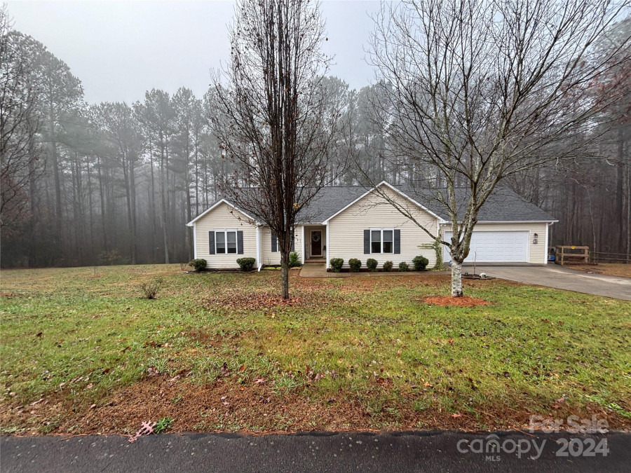 5137 Buckhead Rd Granite Falls, NC 28630