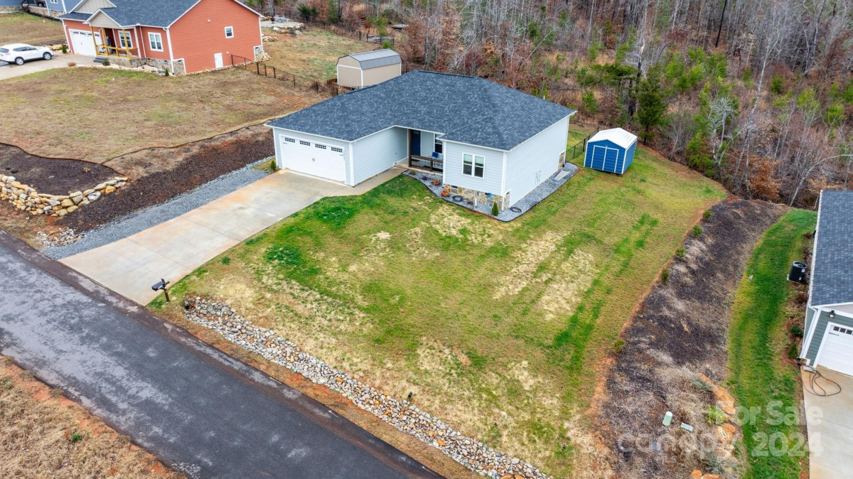 2455 Saratoga Rn Morganton, NC 28655