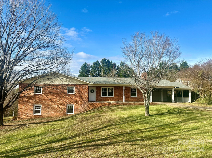 2207 Olde Well Rd Hudson, NC 28638