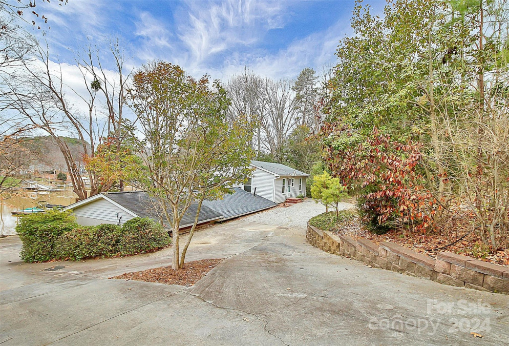 296 Southfork Rd Mooresville, NC 28117