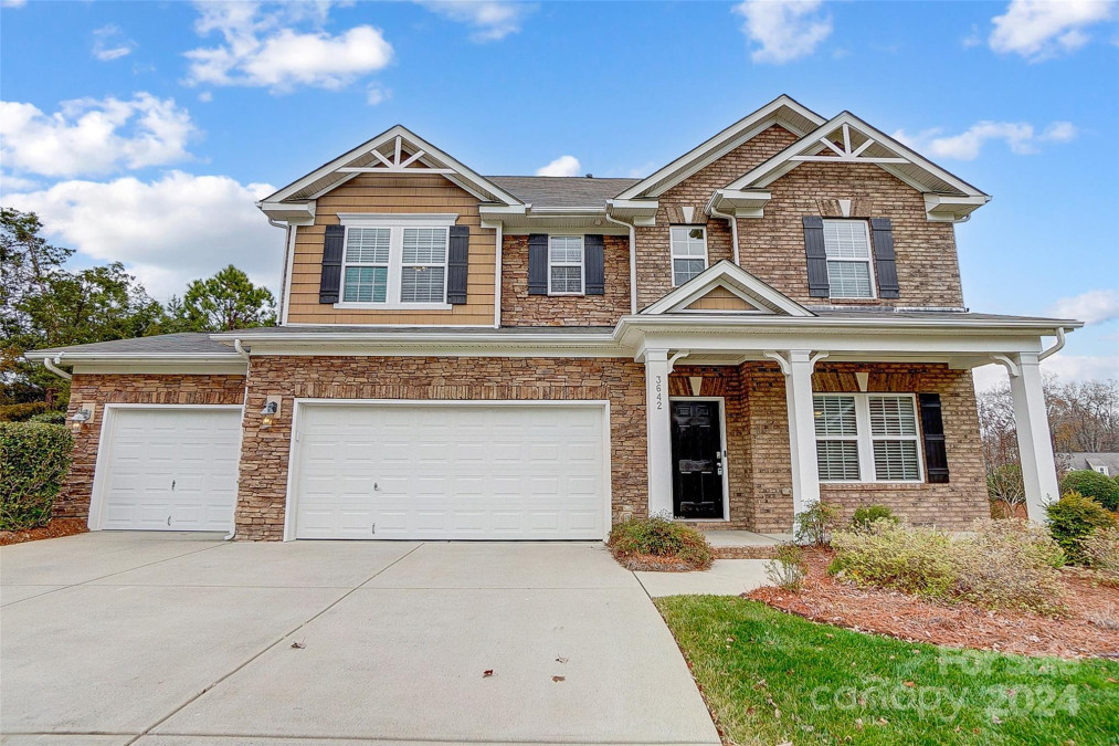 3642 Savannah Hills Dr Matthews, NC 28105