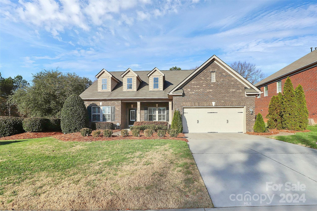 3505 Savannah Hills Dr Matthews, NC 28105