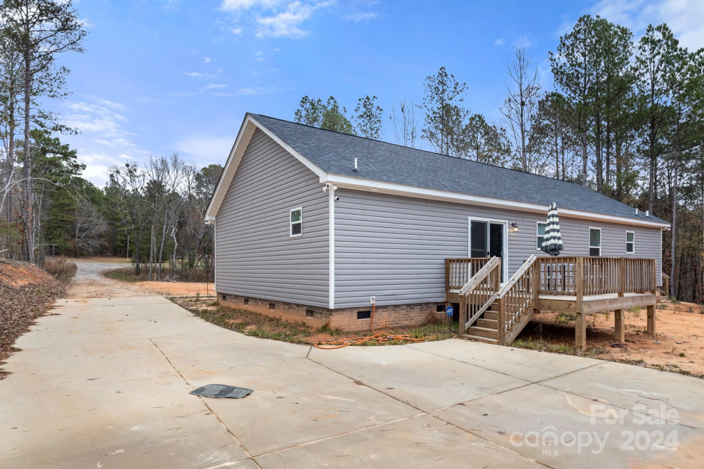 923 Slick Rock Rd Chester, SC 29706