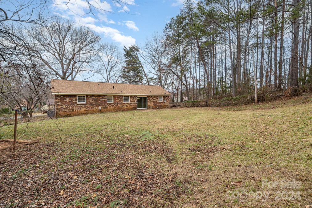 124 Redwood Ln Gastonia, NC 28052