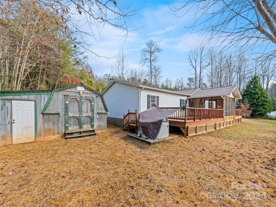 203 Lantana Dr Sylva, NC 28779