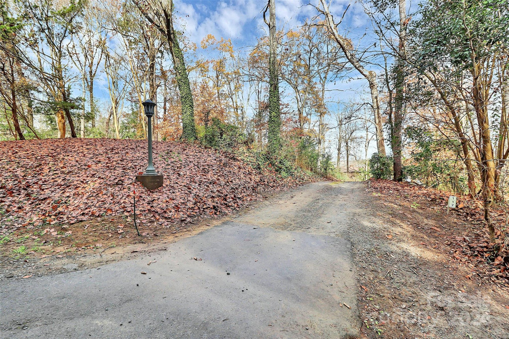 117 Channel Ln Belmont, NC 28212