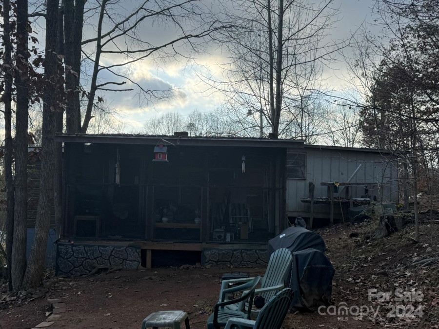 3 Crappie Cove Ln Hickory, NC 28681