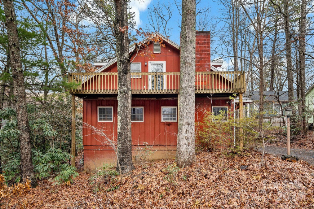 10 Bowers Rd Black Mountain, NC 28711