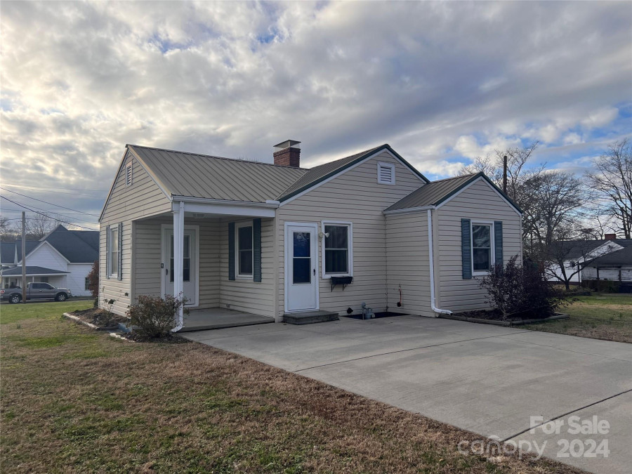 214 Mulberry Rd Grover, NC 28073