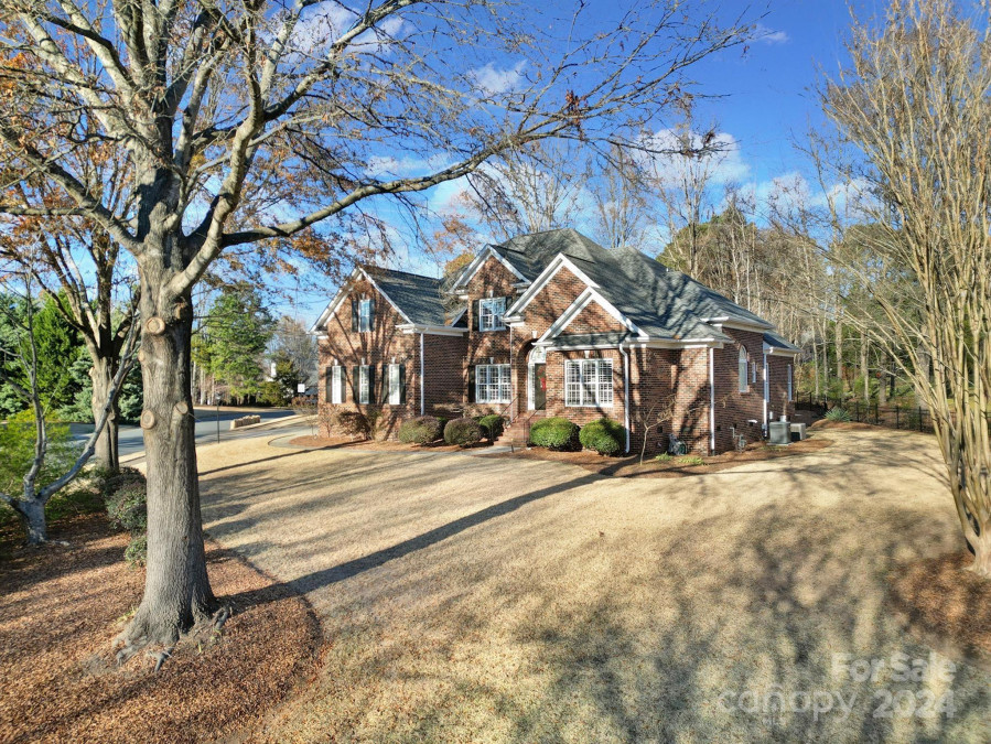 12104 Darby Chase Dr Charlotte, NC 28277