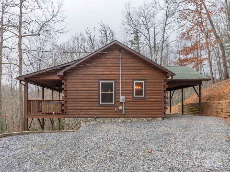 67 Ridge Haven Rd Balsam, NC 28707