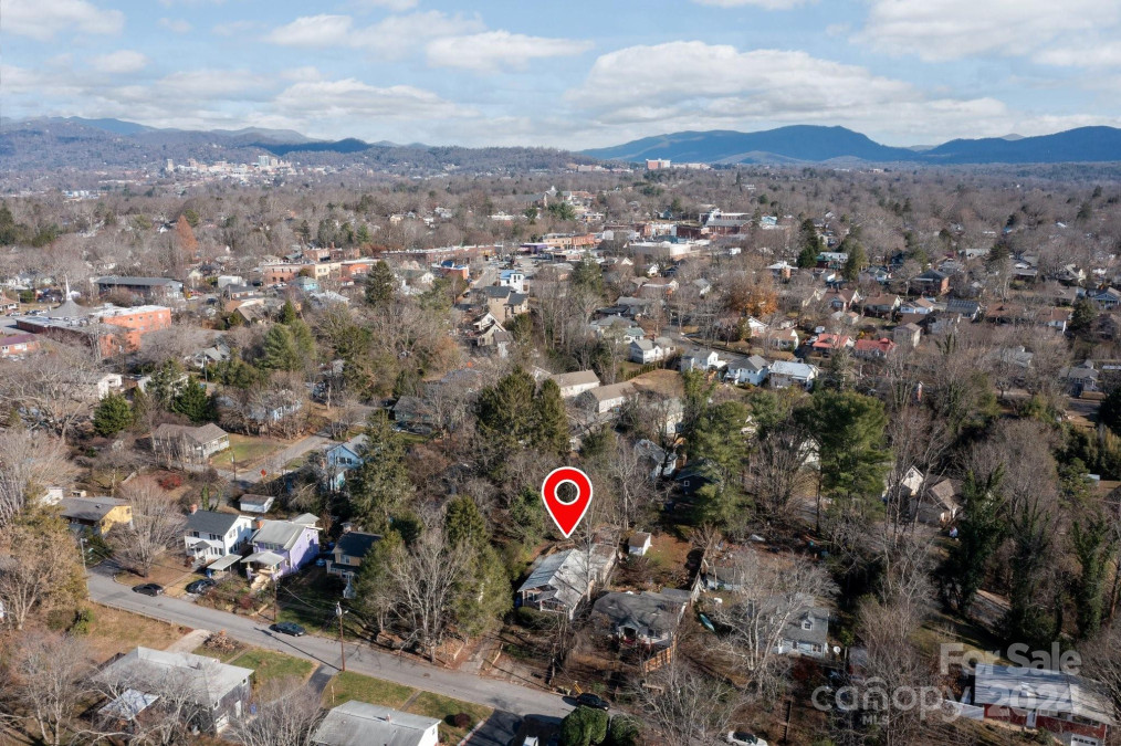 76 Lanvale Ave Asheville, NC 28806