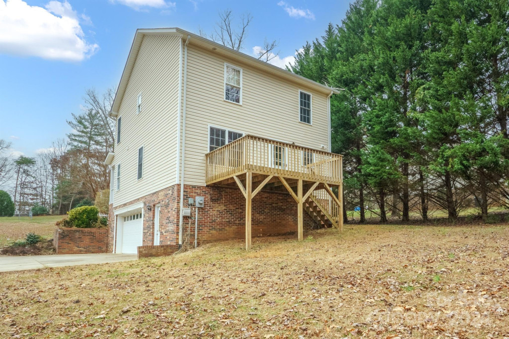 119 Heritage Creek Dr Hickory, NC 28601