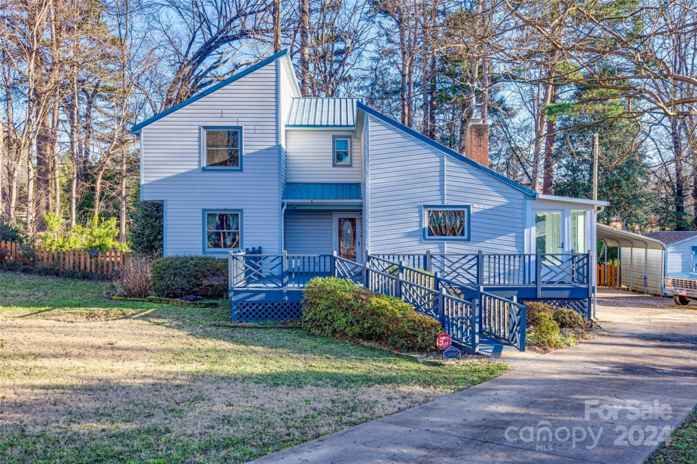 111 Country Ln Belmont, NC 28012