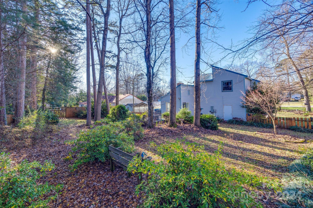 111 Country Ln Belmont, NC 28012