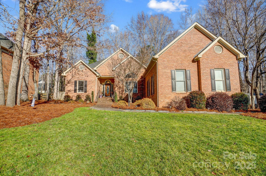 952 Hummingbird Ln Rock Hill, SC 29732