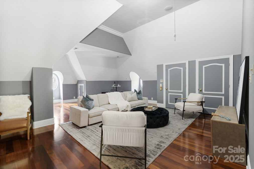 2310 La Maison Dr Charlotte, NC 28226