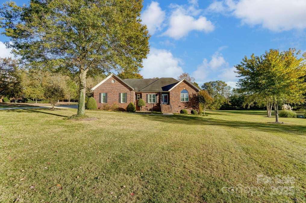 4330 Whitetail Ln Midland, NC 28107