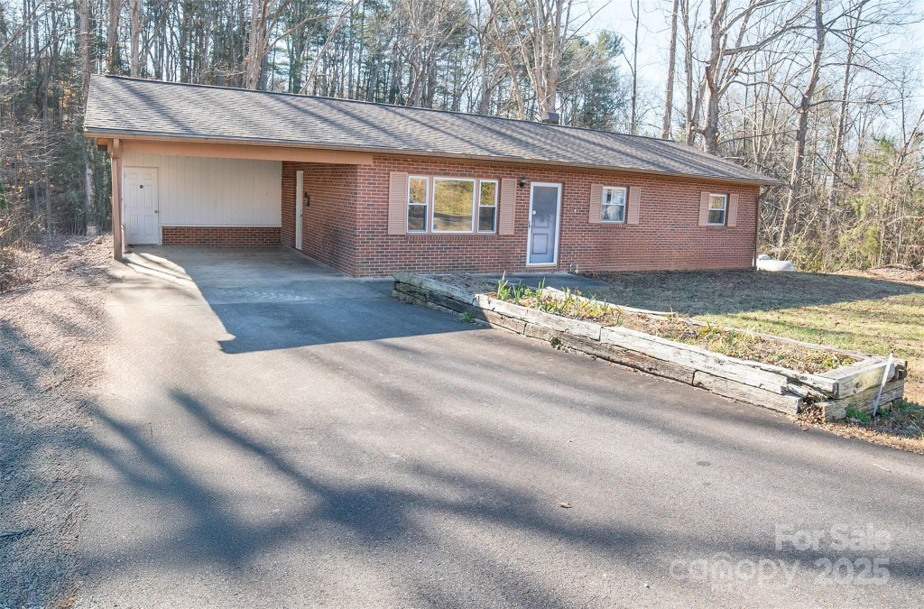 2836 Highline Ave Valdese, NC 28690