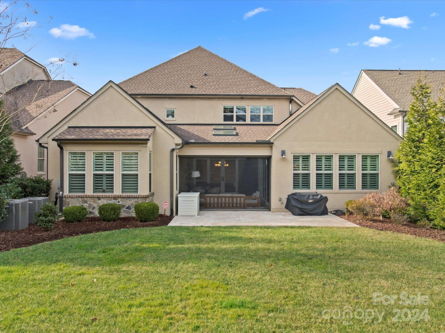 5135 Providence Retreat Ln Charlotte, NC 28270